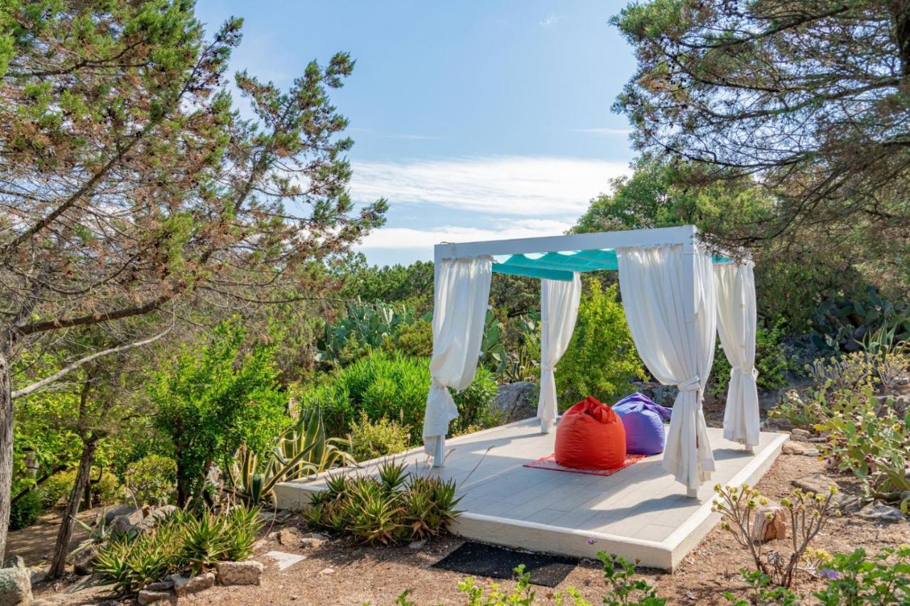 Geco Di Giada Art Suites - Adult Only Porto Rotondo Eksteriør billede
