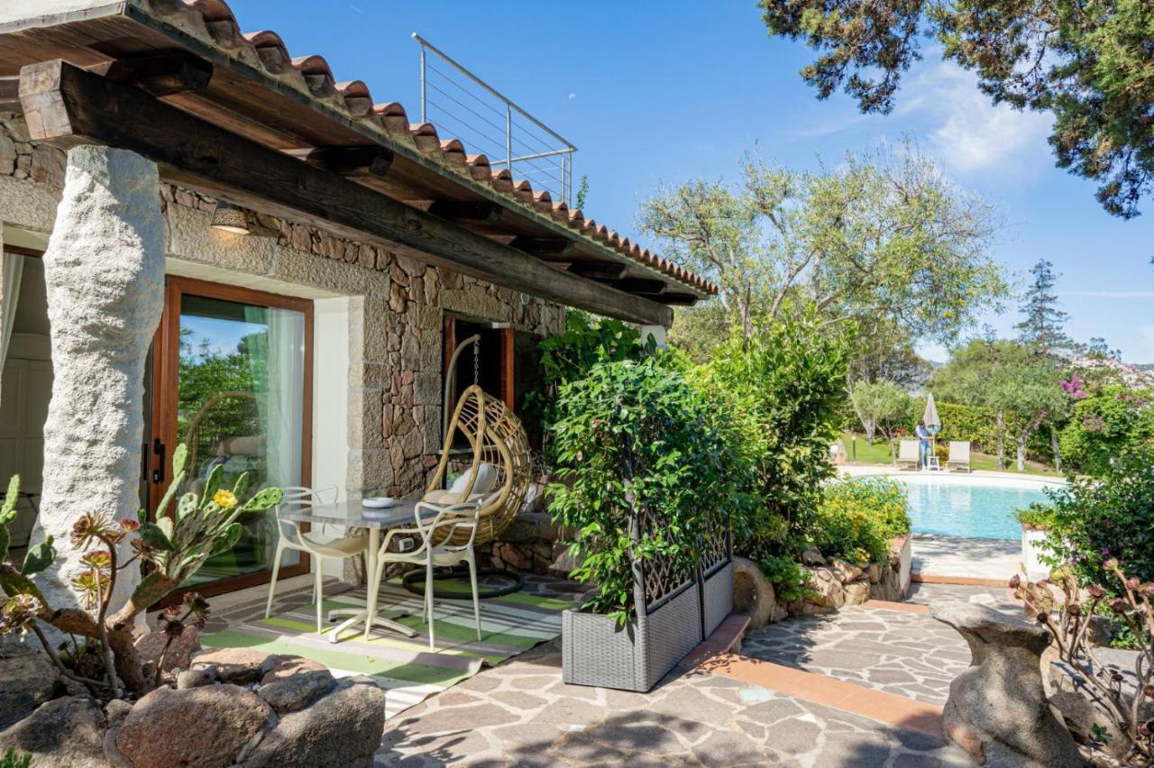 Geco Di Giada Art Suites - Adult Only Porto Rotondo Eksteriør billede