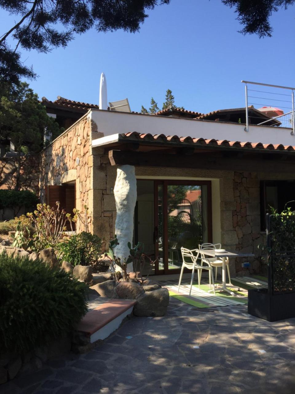Geco Di Giada Art Suites - Adult Only Porto Rotondo Eksteriør billede